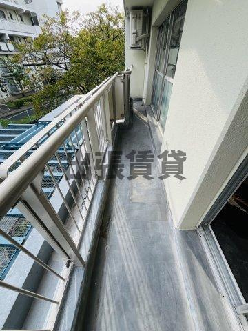 リノベーション！瀬古団地8号棟のバルコニー