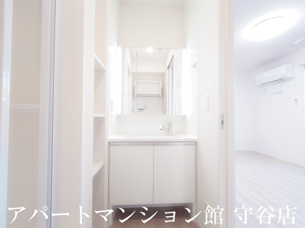 MIRAI’Sの独立洗面台