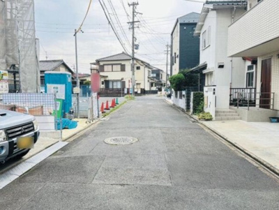 【前面道路含む現地写真】 | MIRASUMO南区白雲町052①全1棟＜新築一戸建て仲介手数料無料＞ | 前面道路含む現地写真です