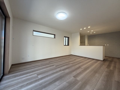 【居間・リビング】