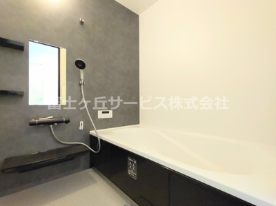 【浴室】 | 豊川市金屋本町2丁目 新築一戸建て 2号棟 | 落ち着いた空間のお風呂です