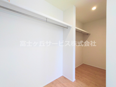 【収納】 | 豊川市金屋本町2丁目 新築一戸建て 2号棟 | ウォークインクローゼットがあります