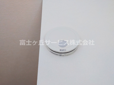 【設備】 | 豊川市金屋本町2丁目 新築一戸建て 2号棟 | 住宅用火災警報器です