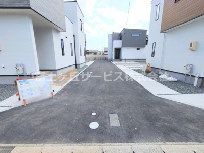 【その他共用部分】 | 豊川市金屋本町2丁目 新築一戸建て 2号棟 | 共用の通路です
