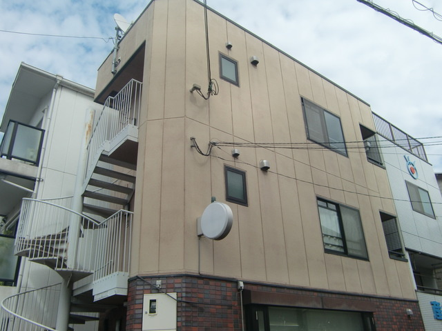 コスモハイツの外観