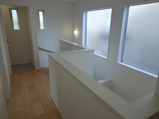 宝塚市山本西3丁目新築一戸建のその他|2階ホール