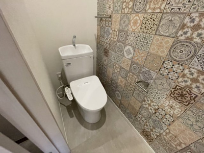 【トイレ】 | 富洲原町ガレージ付店舗事務所K