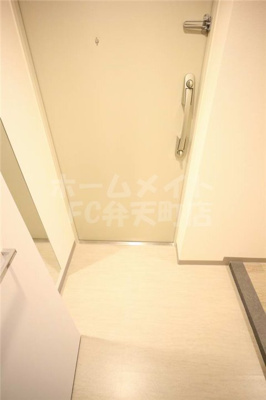 【玄関】 | プライムステージ弁天町 | 落ち着いた玄関です
