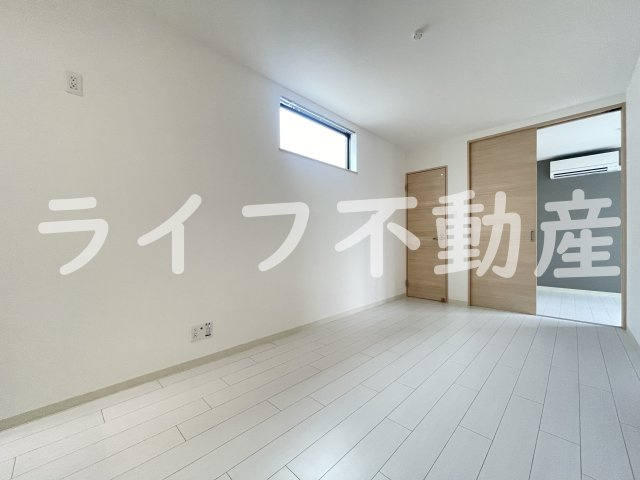グラン　シーズン2の居間・リビング|使いやすい居間です
