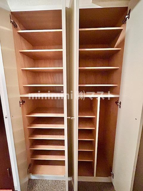 ビバーチェ鷺洲の収納