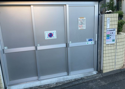 【設備】 | ハイネス町田 | 共有部分は、住民なら誰もが使える設備のこと。例えば駐車場やエレベーター、インターネット設備、セキュリティ設備などがあります。他にも、マンションの廊下・外部階段やエントランス・ゴミ置き場などがあります。