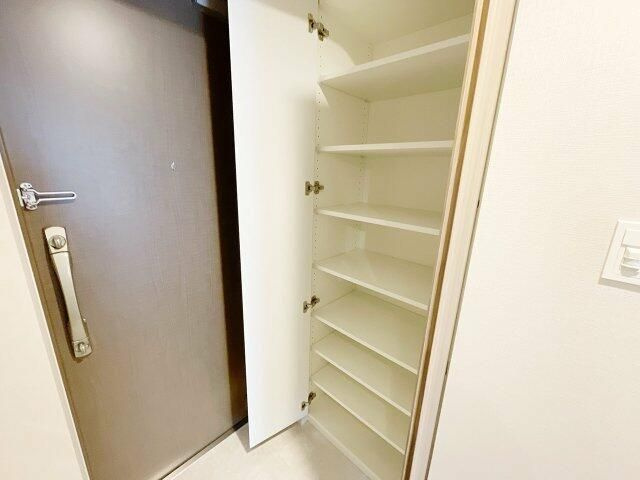 【収納】マイナビＳＴＡＹ　ＫＴＤ品川プレイス