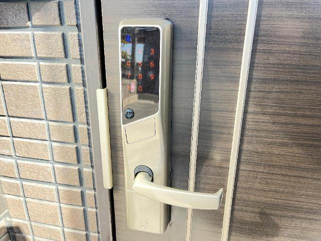 Ｃｏｍｏｄｏの玄関|電子キー（イメージ）
