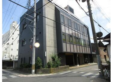 栃木市万町貸事務所の間取り