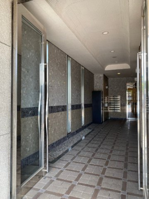 【エントランス】 | ラフィーネ戸畑