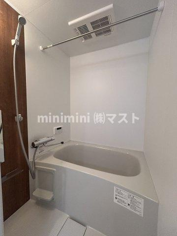 シャンティーハーバー九条の浴室