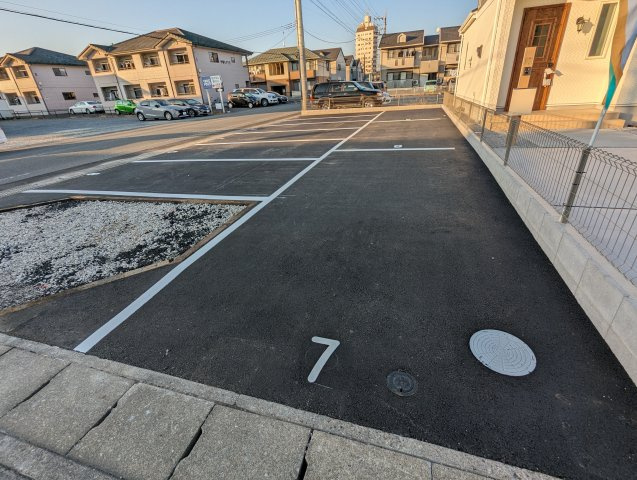 上並榎町第二駐車場の駐車場|縦列3台込み！