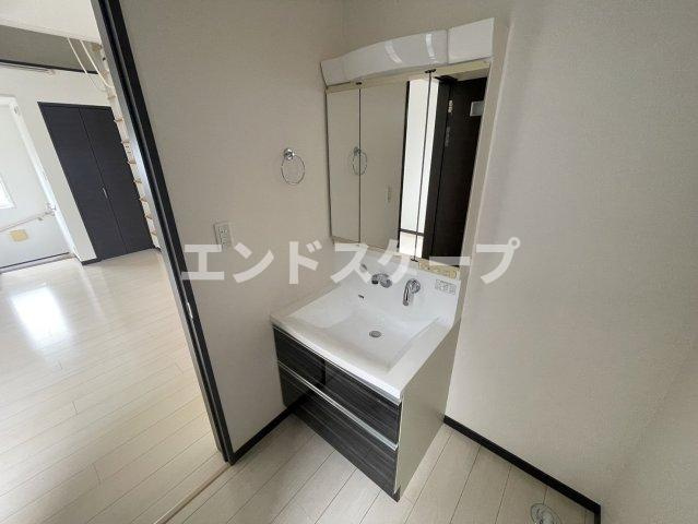 Stanford squareの洗面所|高崎、前橋エリアのお部屋探しはエンドスケープまで！お客様の理想お聞かせ下さい♪