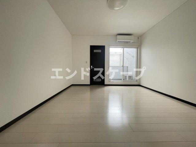 Stanford squareの洋室|高崎、前橋エリアのお部屋探しはエンドスケープまで！お客様の理想お聞かせ下さい♪