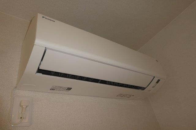 ビックイーストＤの設備|エアコン