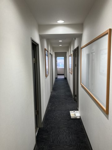 スカイラークビルの内装