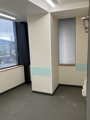 スカイラークビルの内装