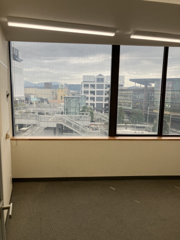 スカイラークビルの内装