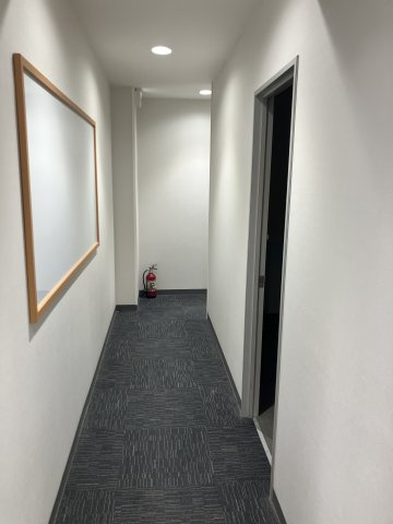 スカイラークビルの内装