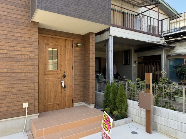 葛飾区西水元1丁目新築戸建【幸田小学校：10分】のエントランス|エントランス・玄関ポーチ