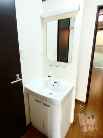 ボヌール西川原の洗面所