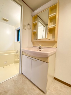 【独立洗面台】 | K様重根平家