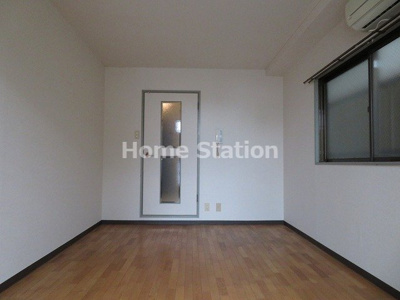 【居間・リビング】 | ツリガミ海老江ツインビルパートⅡ