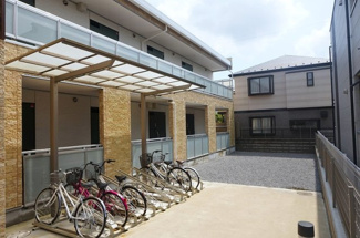 【その他共用部分】 | リブリ・ポンペルモ | 自転車置場