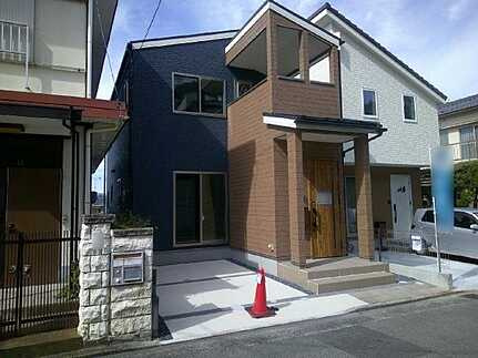 安芸郡府中町清水ケ丘　新築一戸建ての外観