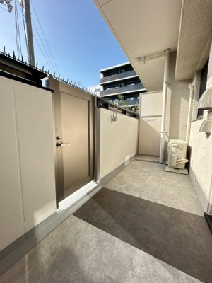 【バルコニー】 | スプランディッド茨木天王