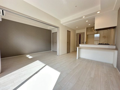 【内装】 | スプランディッド茨木天王