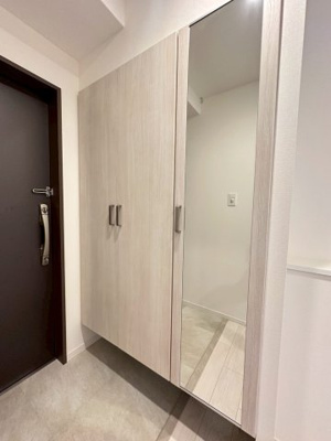 【玄関】 | スプランディッド茨木天王