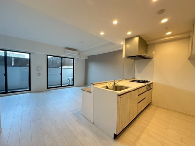 【居間・リビング】 | スプランディッド茨木天王