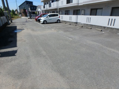 【駐車場】 | スクウェアガーデン東野・