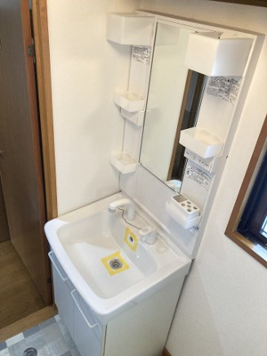 【洗面所】 | スクウェアガーデン東野・