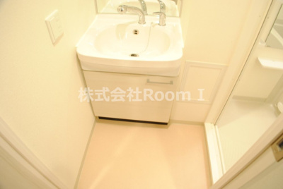 【洗面所】 | プレサンス天満橋チエロ | 脱衣スペースもあります