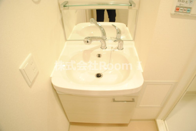 【独立洗面台】 | プレサンス天満橋チエロ | 独立洗面化粧台付き