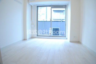 【居間・リビング】 | プレサンス天満橋チエロ | こちらの居間で趣味の時間をお楽しみください