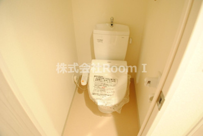 【トイレ】 | プレサンス天満橋チエロ | シンプルで使いやすいトイレです