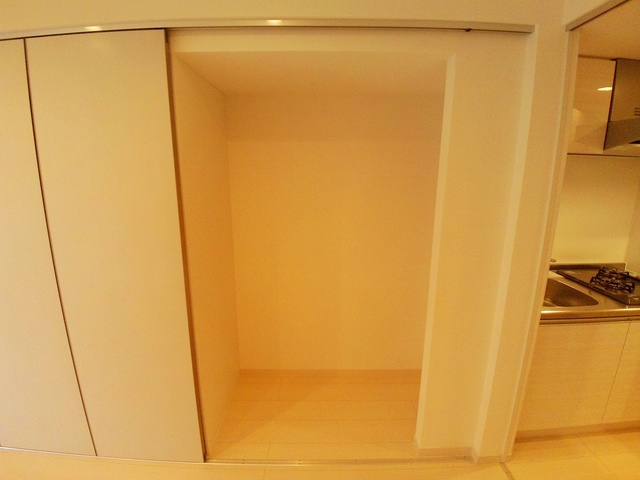 リブリ・式部の内装