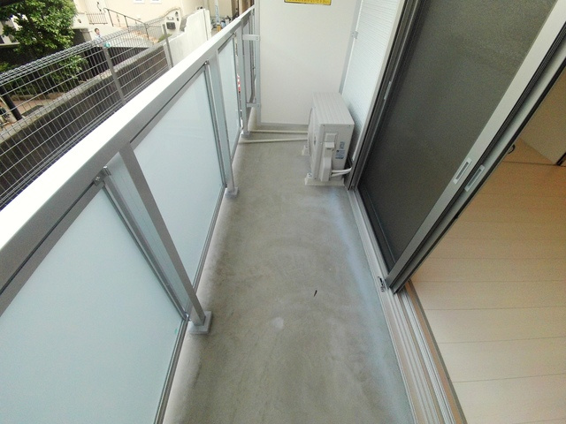 リブリ・式部のバルコニー