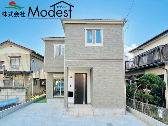 高崎市竜見町の外観|年中無休で平日の仕事終わり夜２０時まで受付可能です。
事前のご予約がオススメです。お気軽にお問い合わせください。