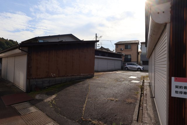 本町アイウ車庫の外観