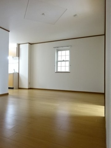 カーサ　ラウレールⅠの居間・リビング|居間です