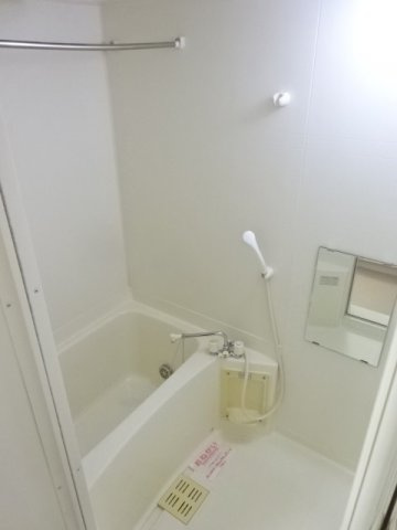 カーサ　ラウレールⅠの浴室|お風呂で日々の疲れを落としましょう